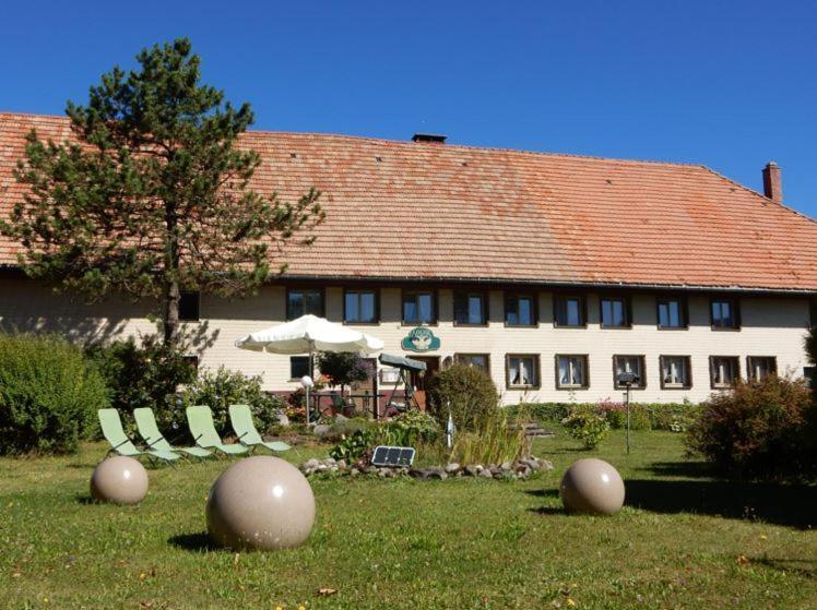 Pension Adler Bannholz Exteriör bild